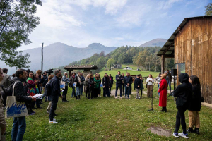 Giulia Cenci, le masche, 2024, Veduta dell'installazione) | Ph. credit Giorgio Perottino - 2 ottobre, 2024